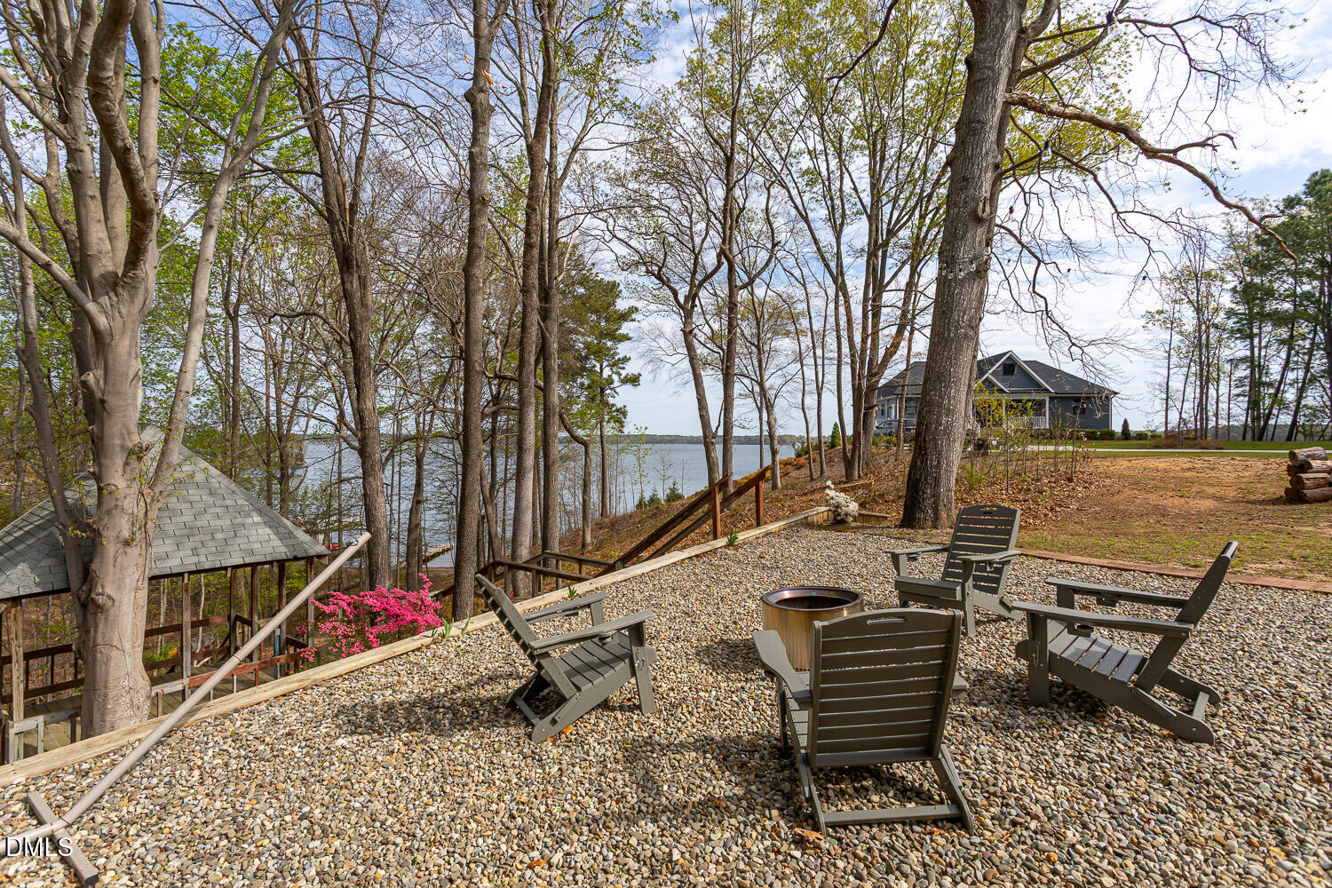 109 Holt Circle