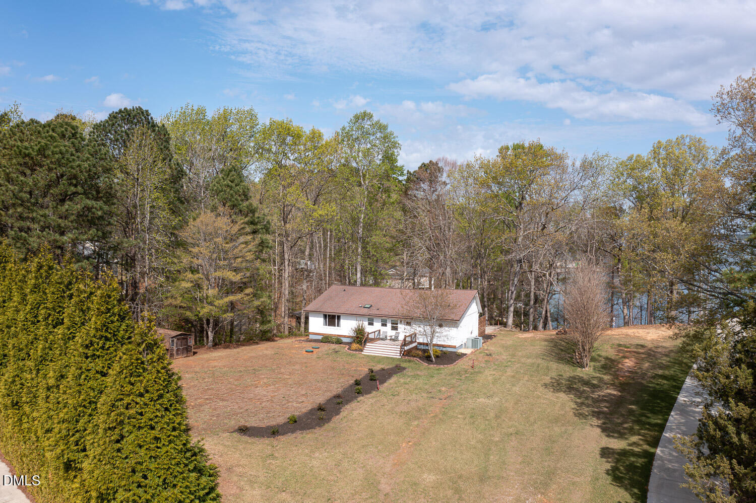 109 Holt Circle