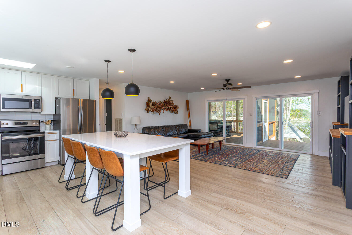 109 Holt Circle