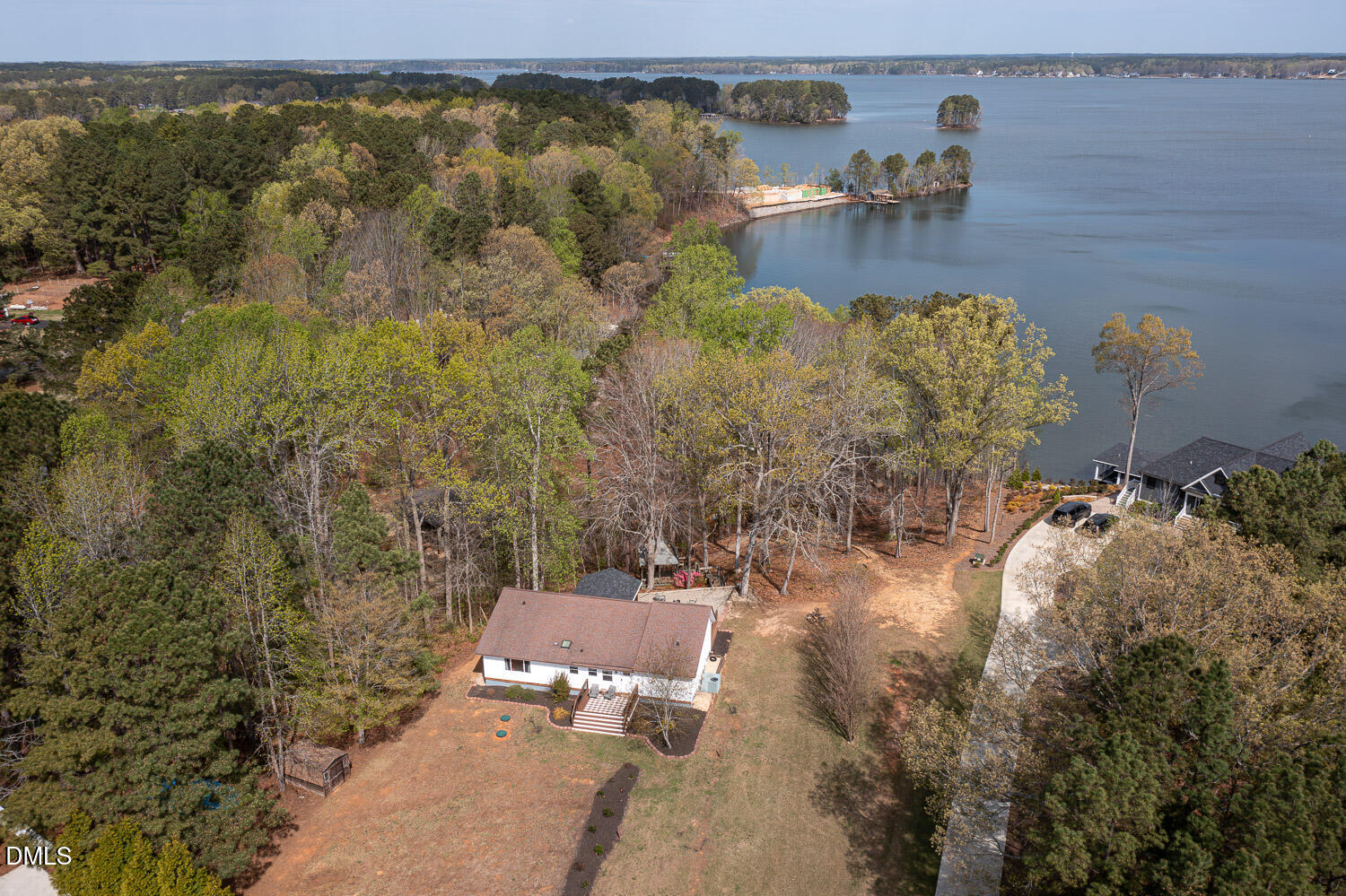 109 Holt Circle