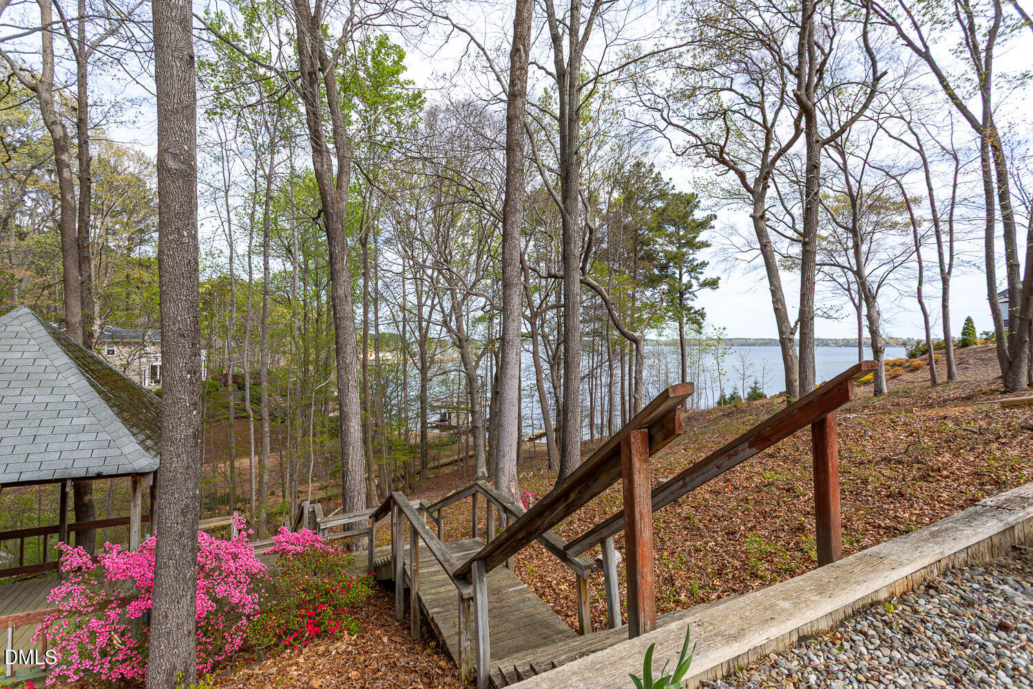 109 Holt Circle
