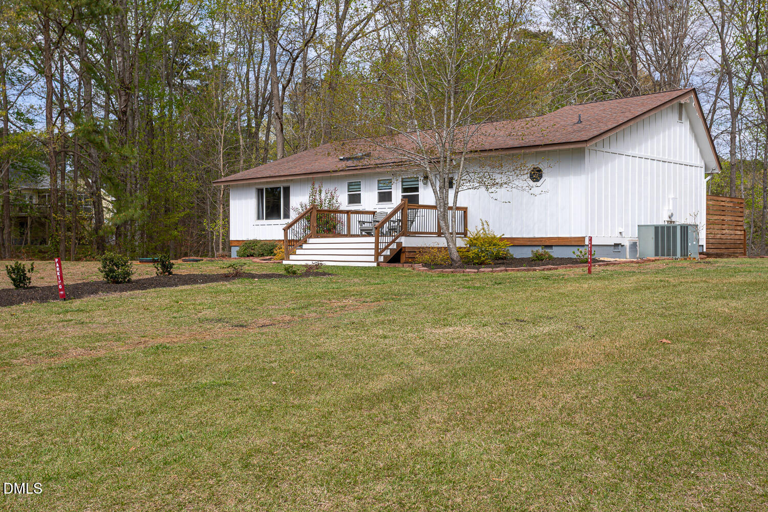 109 Holt Circle