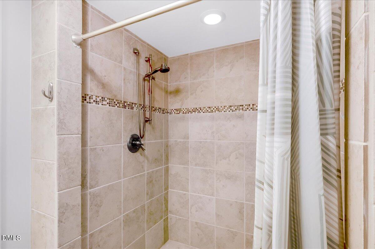1070 Cedar Cove Road