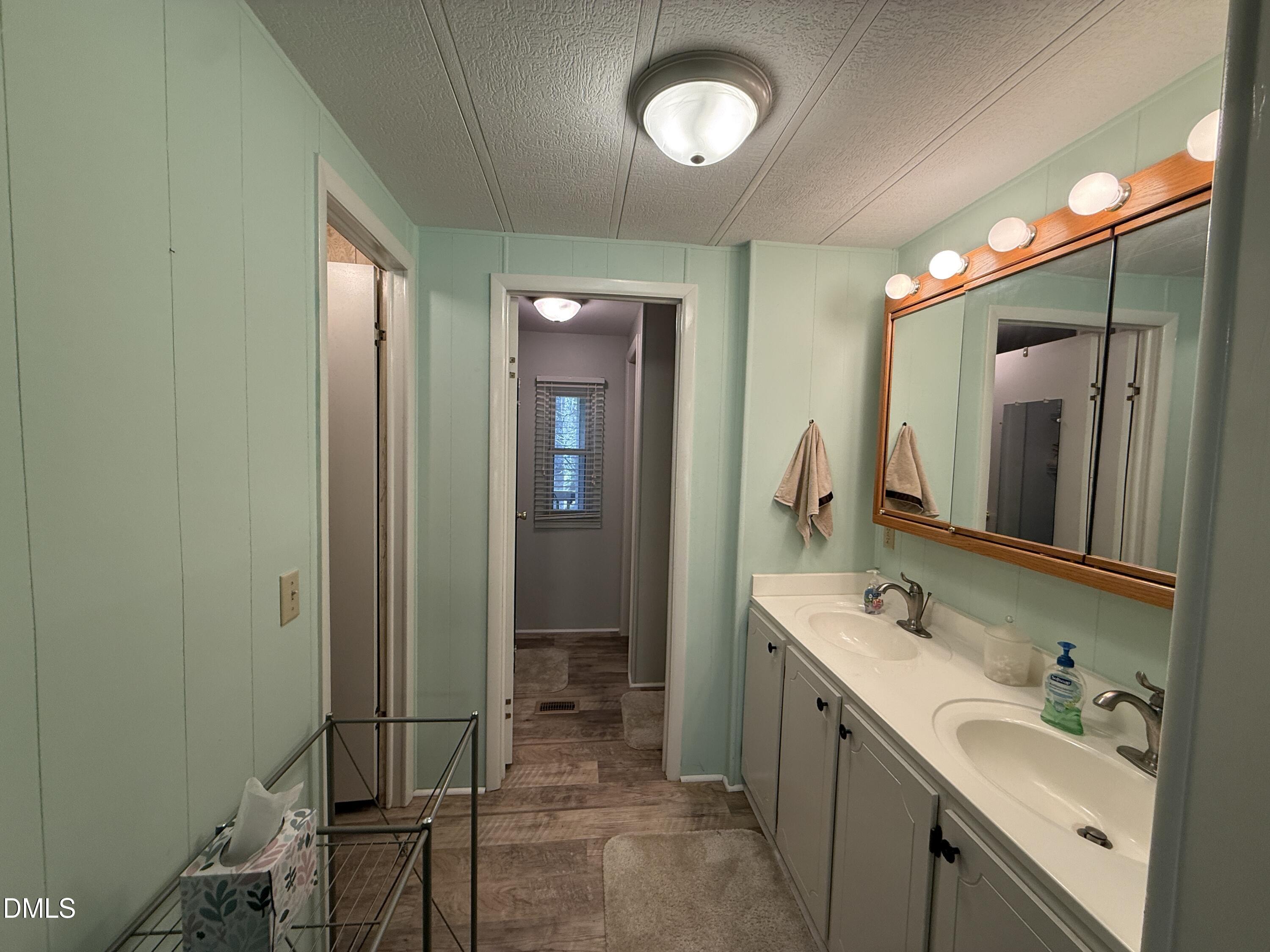 1070 Cedar Cove Road