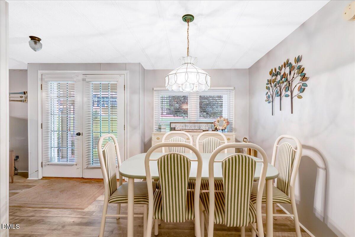 1070 Cedar Cove Road