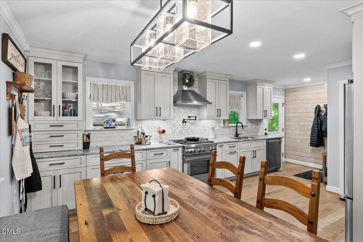 363 Pool Rock Shores Lane