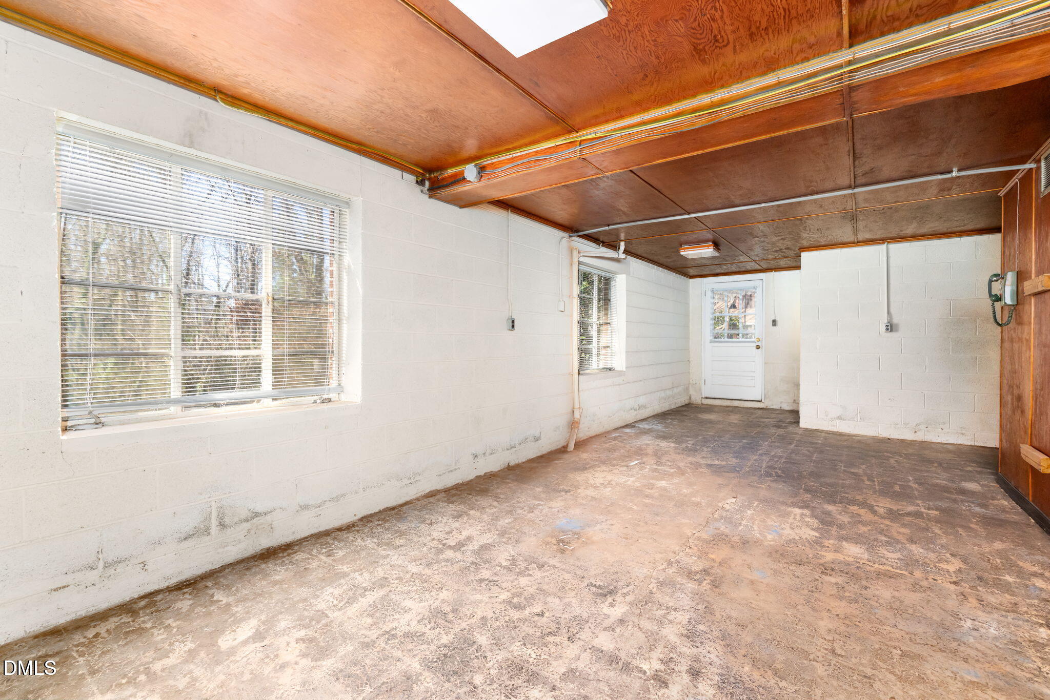 420 Rodwell Street