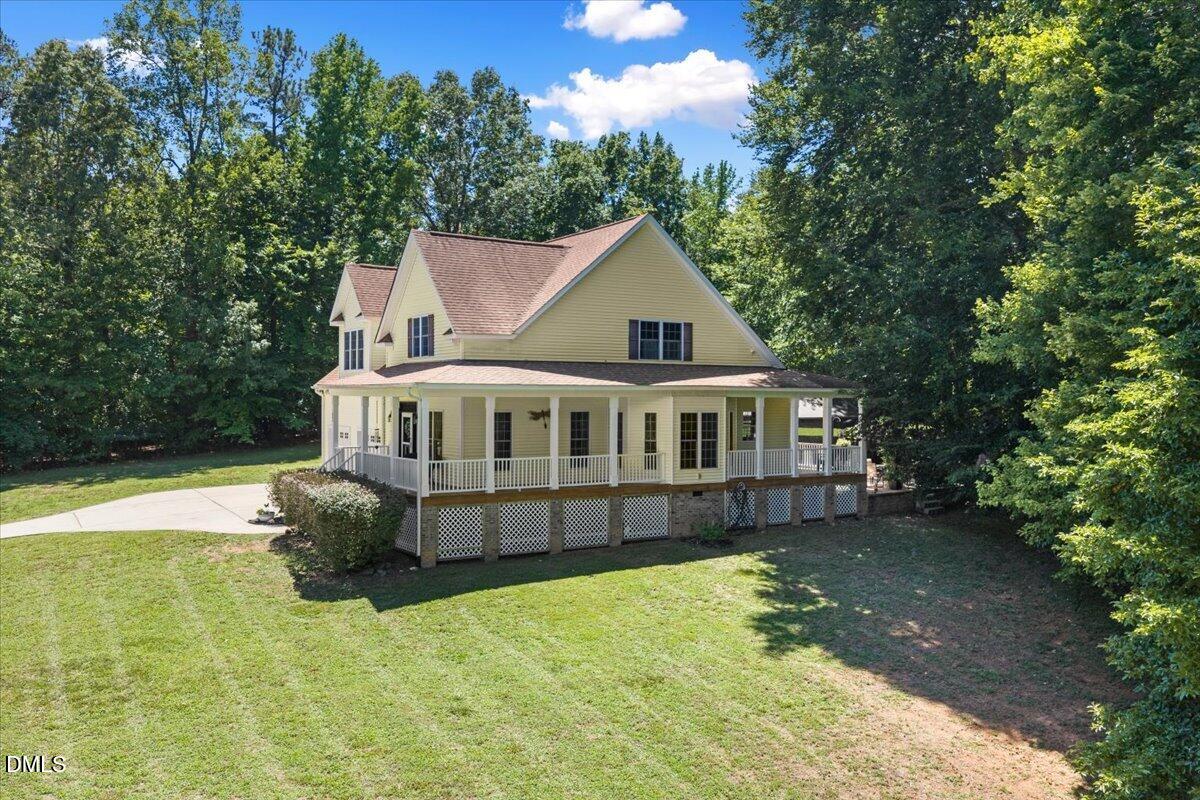 1084 Whip Lane