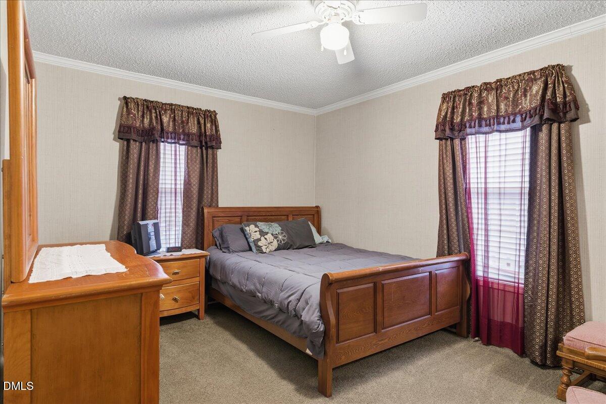 152 Leisure Lane