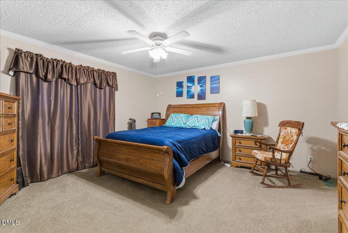 152 Leisure Lane