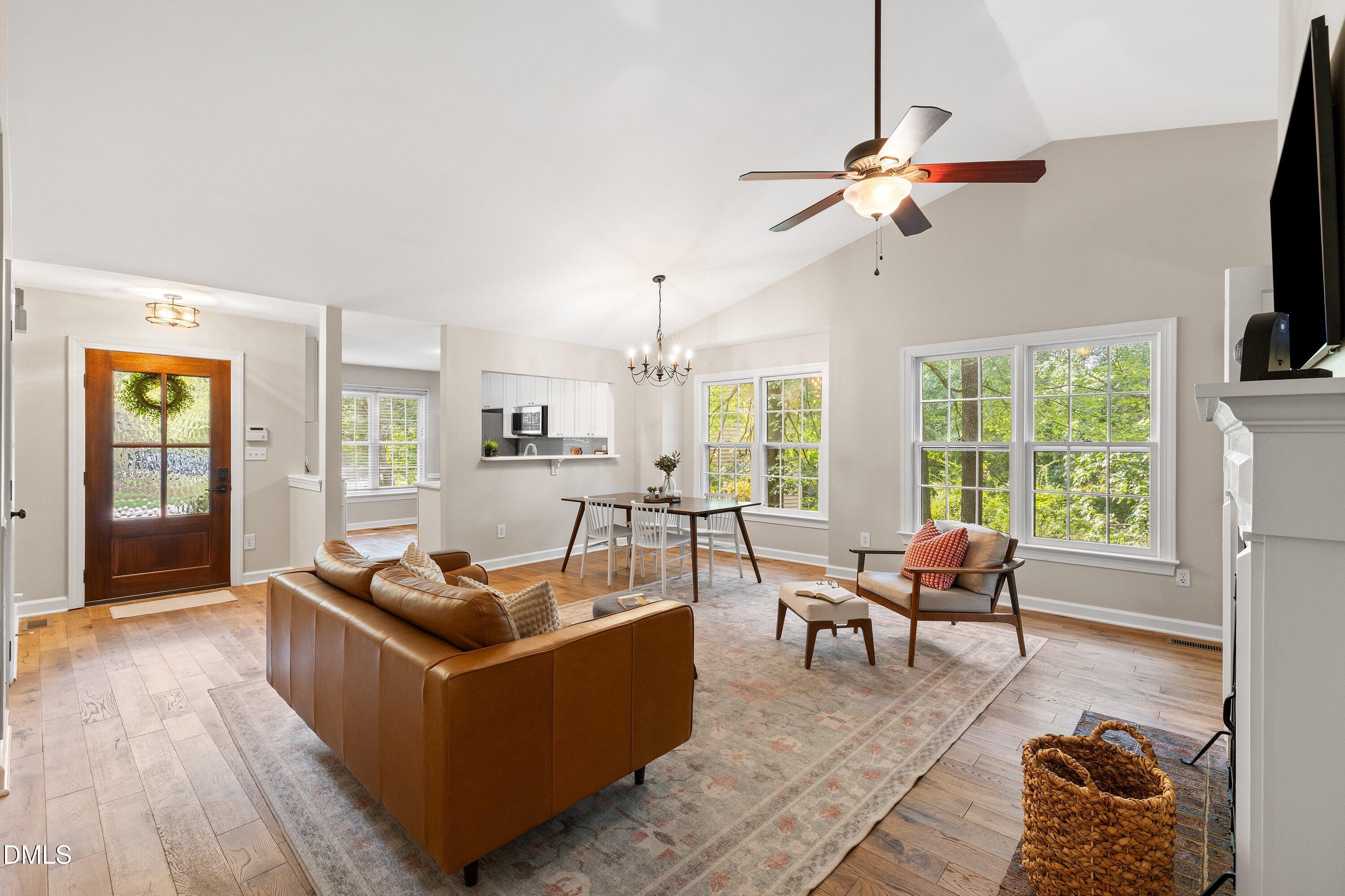 112 Marshfield Place