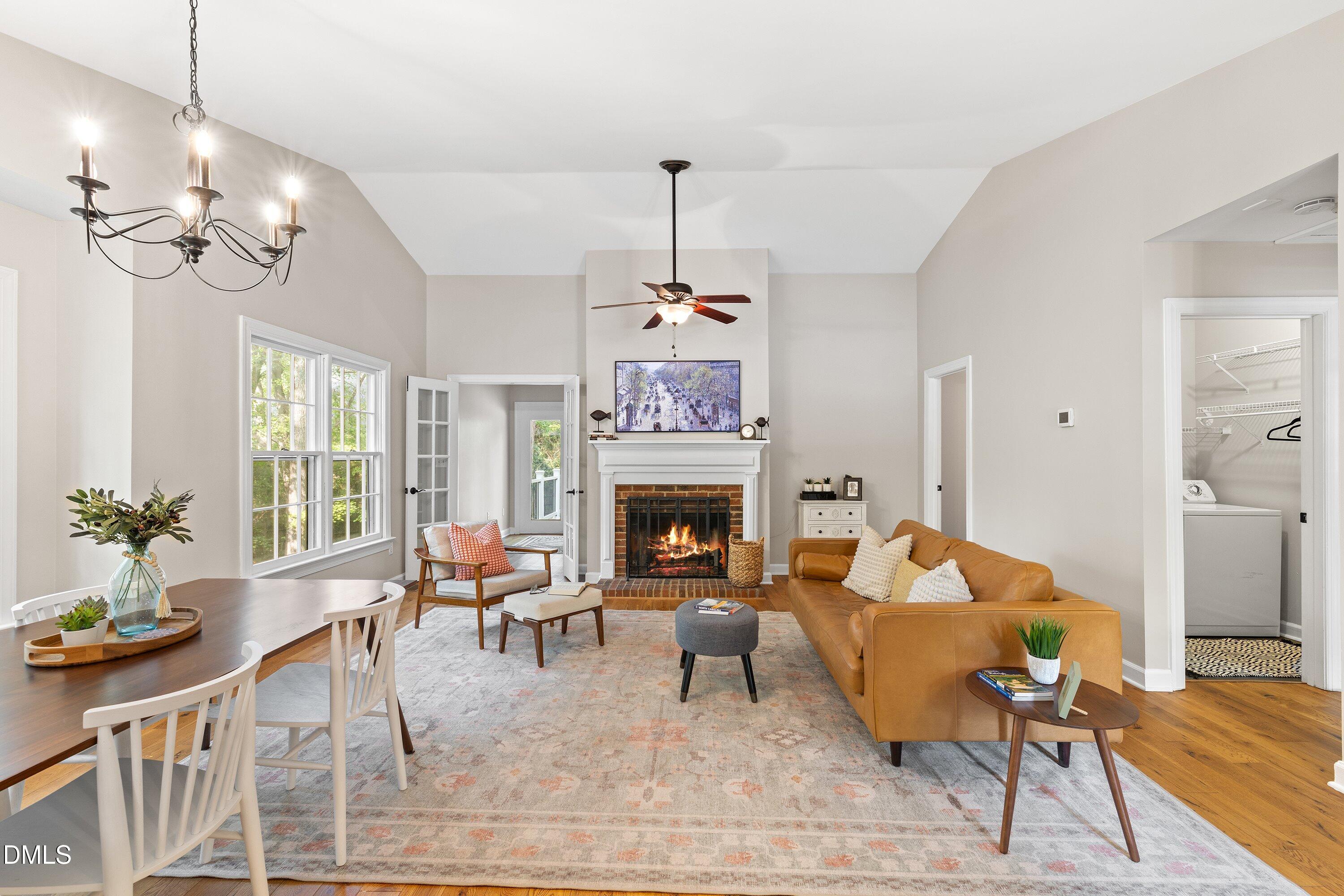 112 Marshfield Place