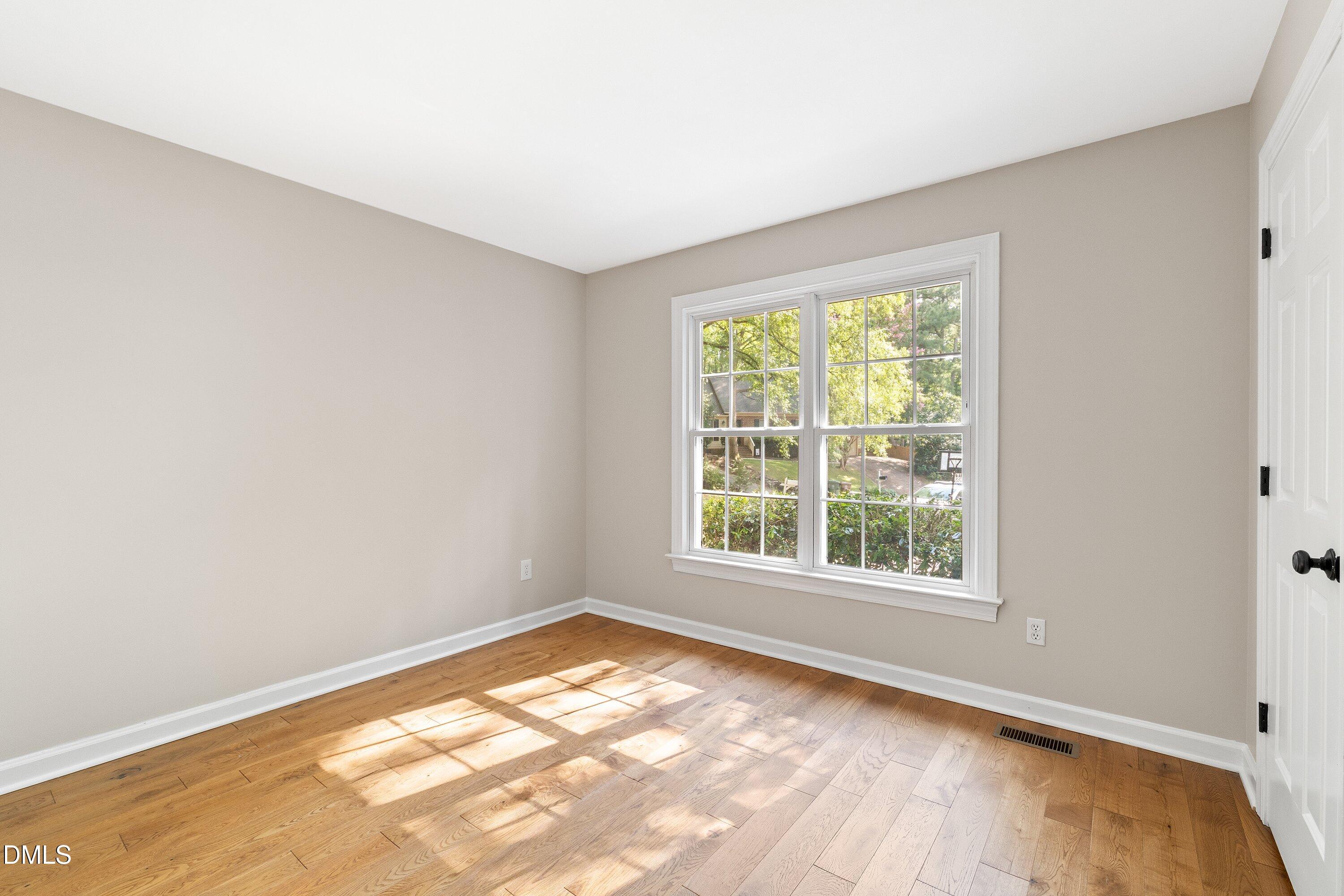 112 Marshfield Place