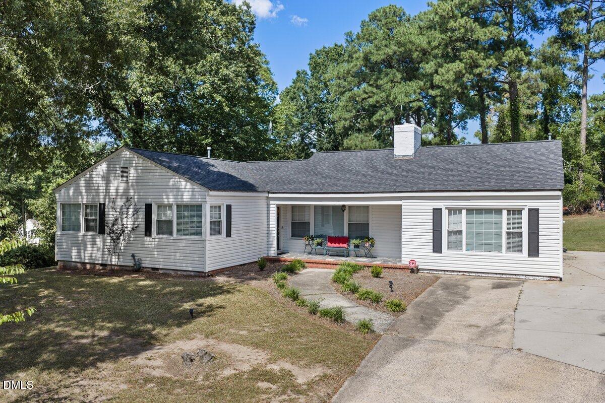 2605 Holloway Street