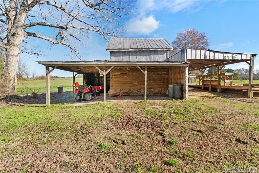 1271 South Hill Road