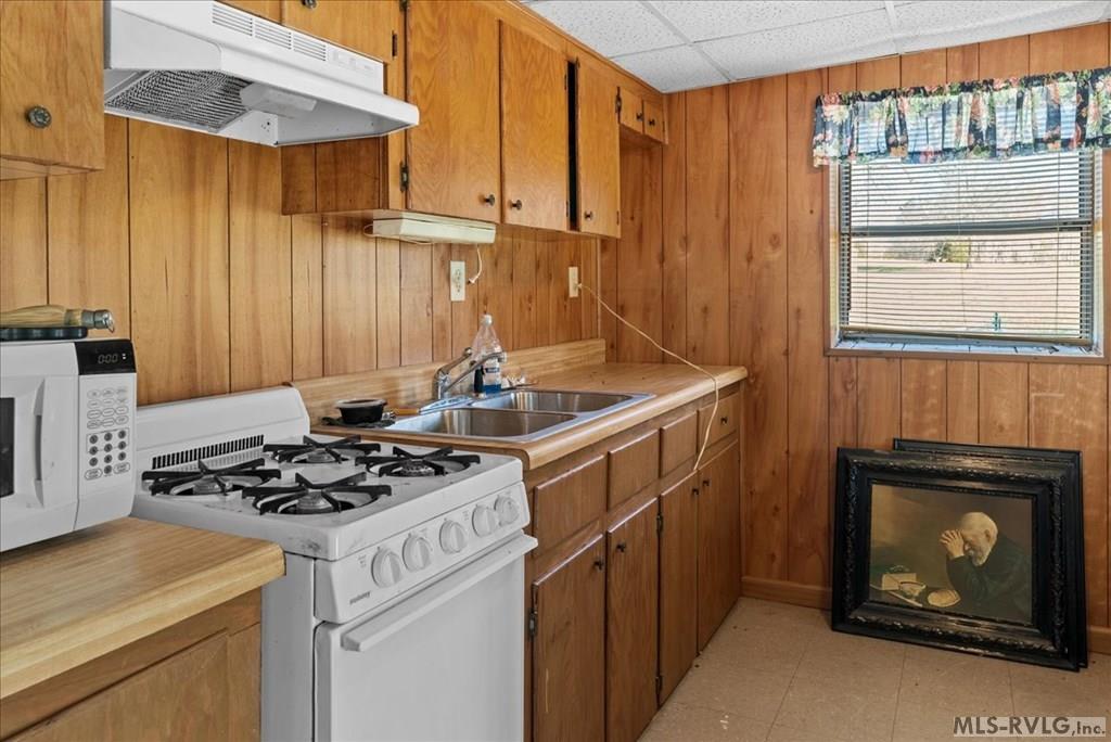 1271 South Hill Road