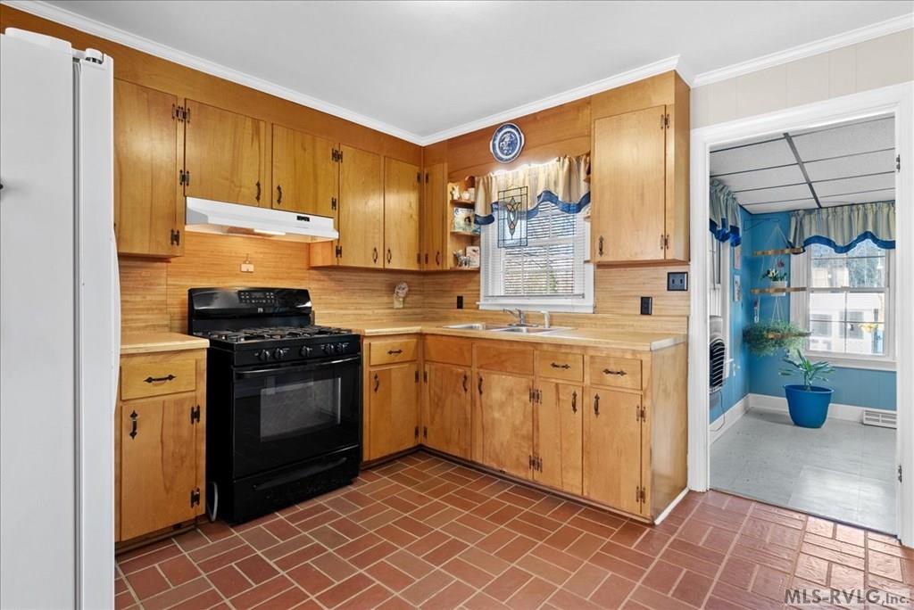 1271 South Hill Road