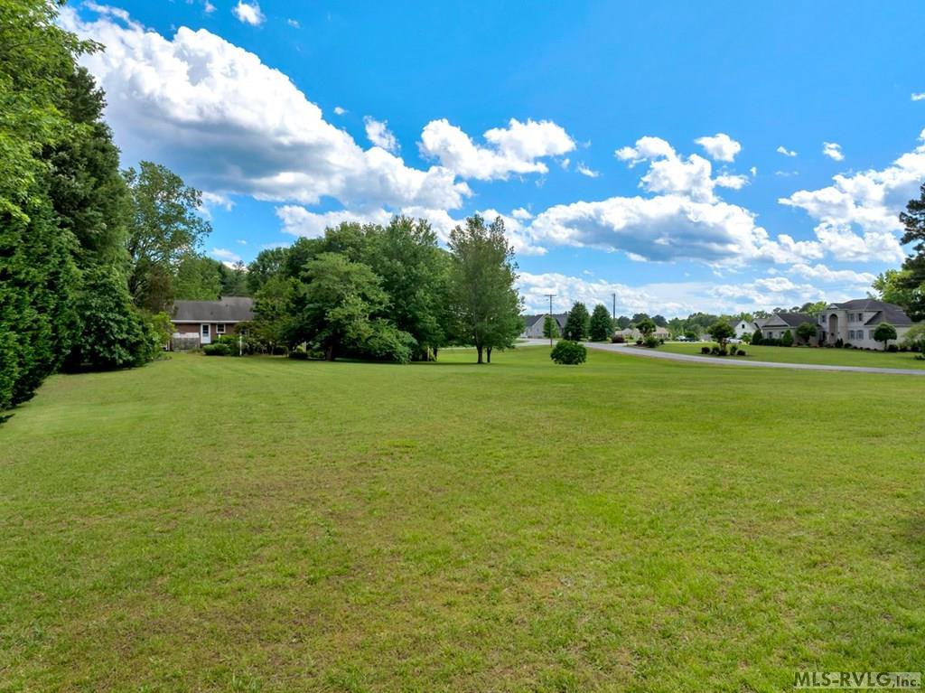 1312 Tanglewood Drive