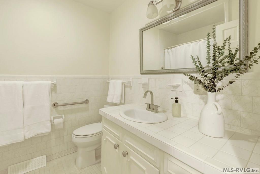 1312 Tanglewood Drive