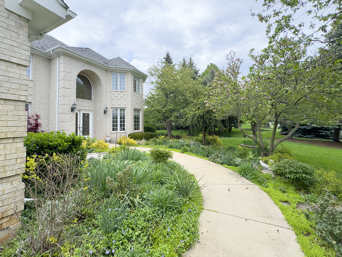 30W812 Warwick Way