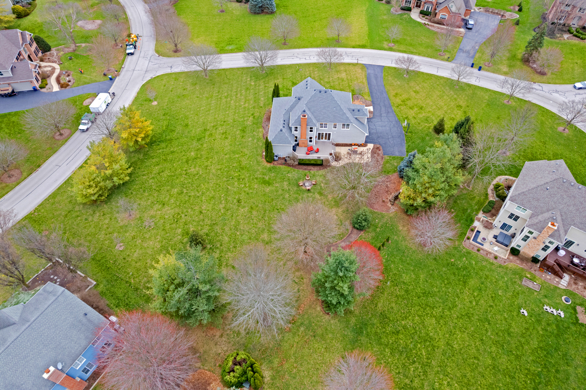 39W440 Abbey Glen Court