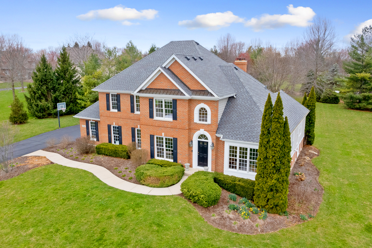 39W440 Abbey Glen Court