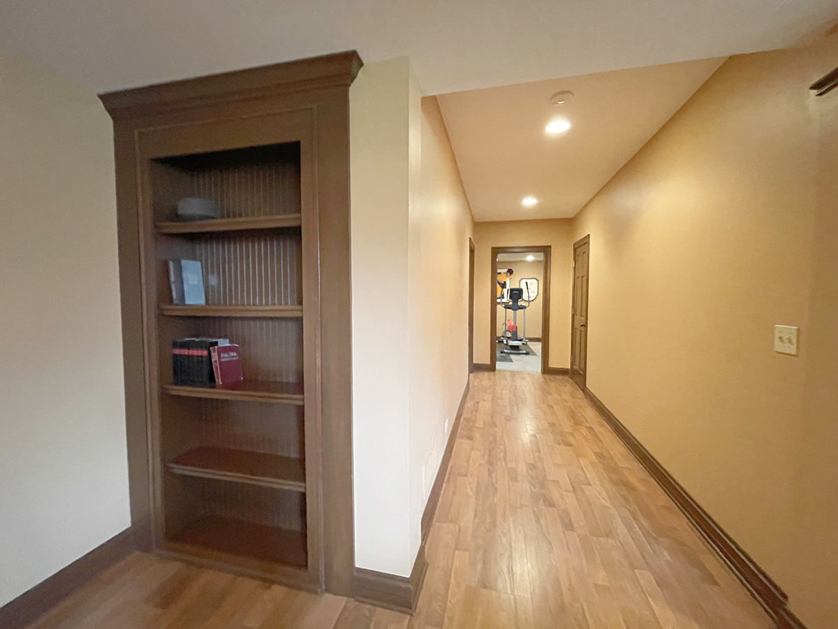39W440 Abbey Glen Court