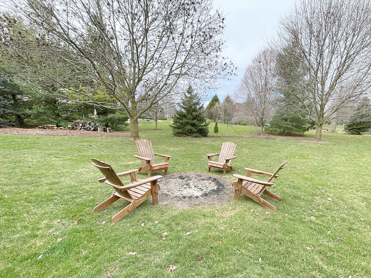 39W440 Abbey Glen Court