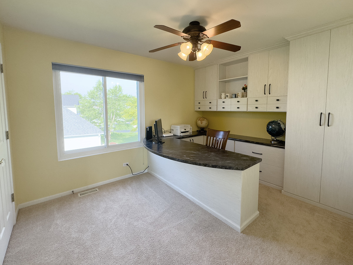 1100 Cottage Cove