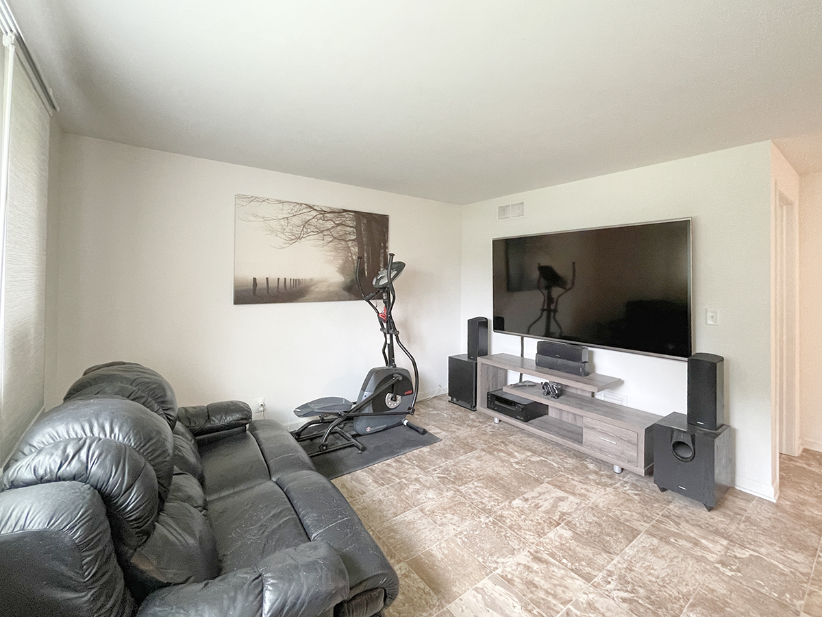 1654 Deer Pointe Drive
