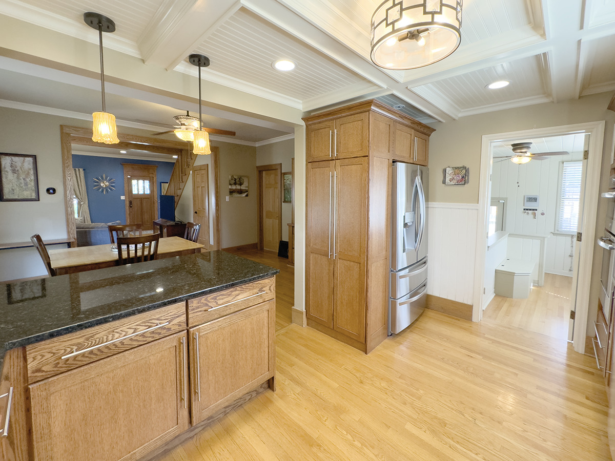 112 N 4th Avenue