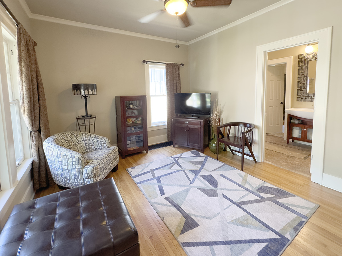 112 N 4th Avenue