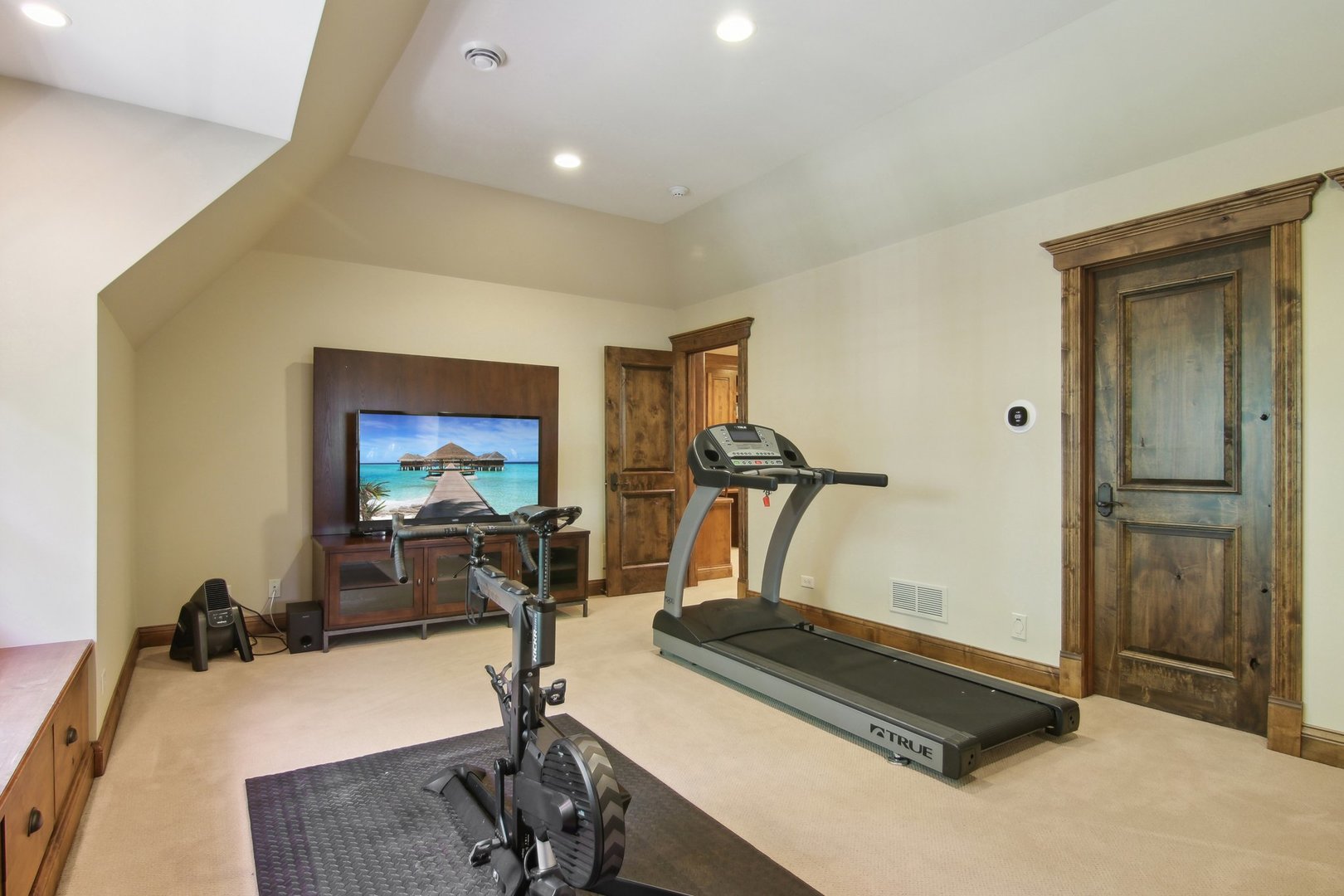 504 Wexford Court