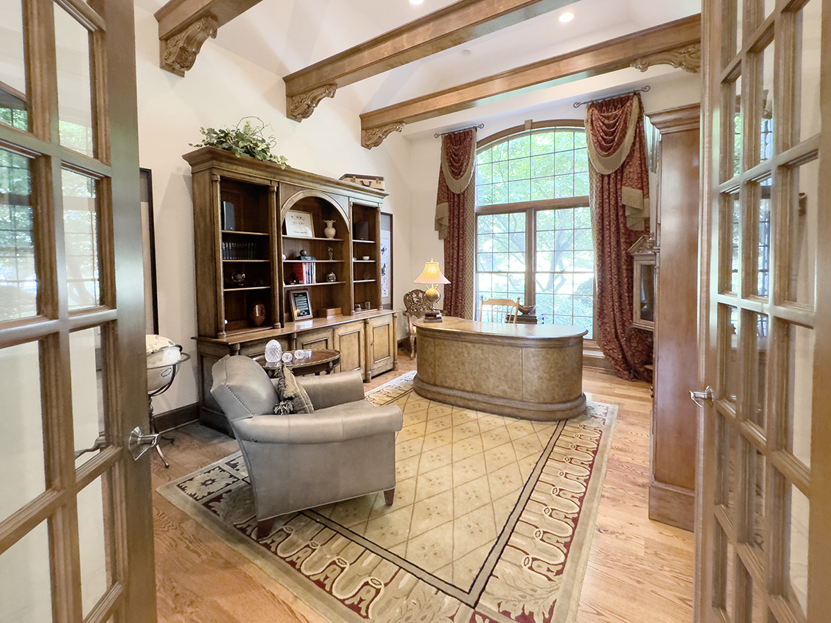 38w055 Deerpath Road