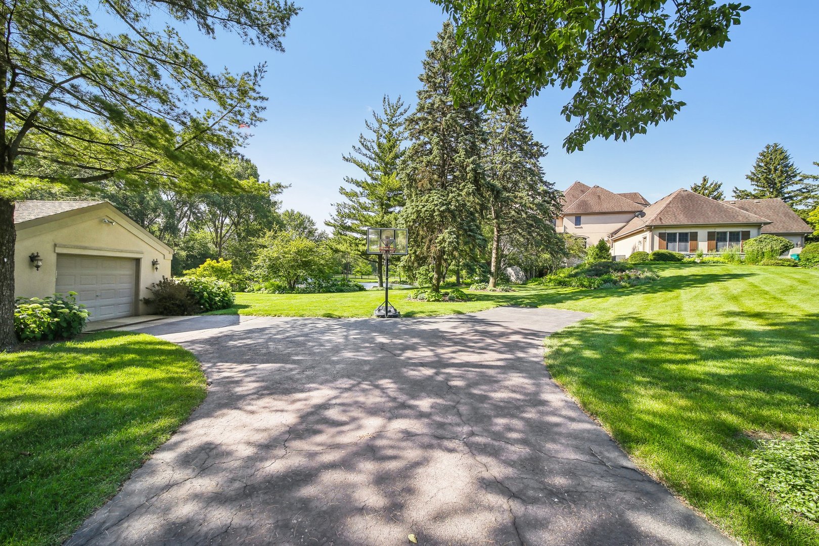 38w055 Deerpath Road