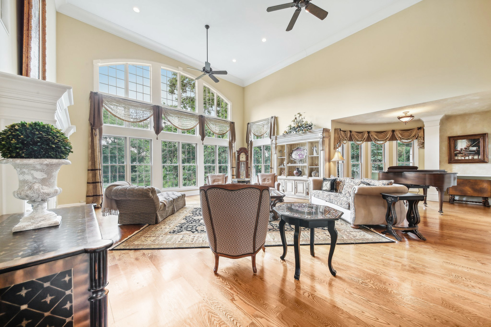 38w055 Deerpath Road