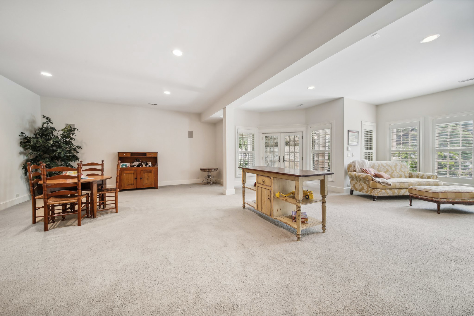 38w055 Deerpath Road