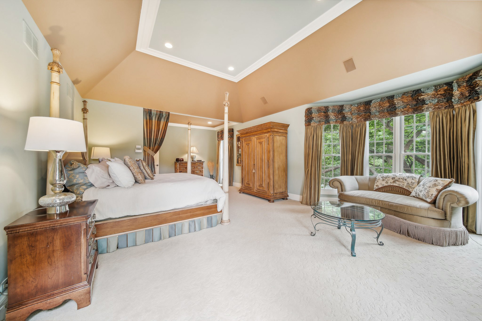 38w055 Deerpath Road