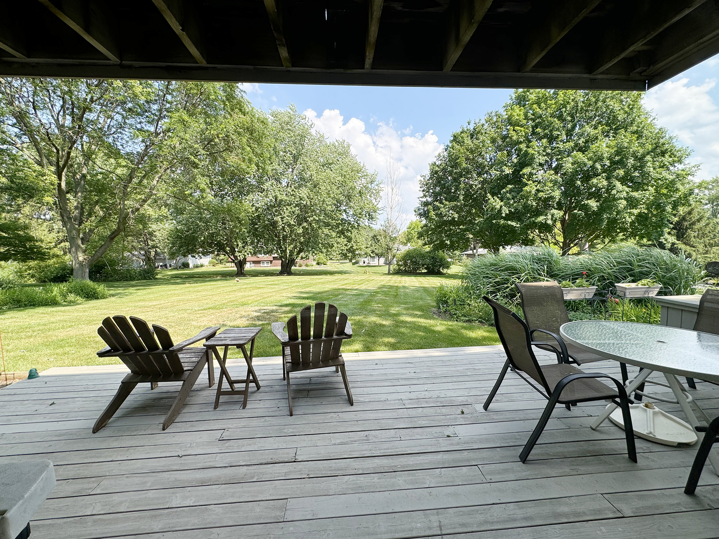 3N231 E Mary Lane