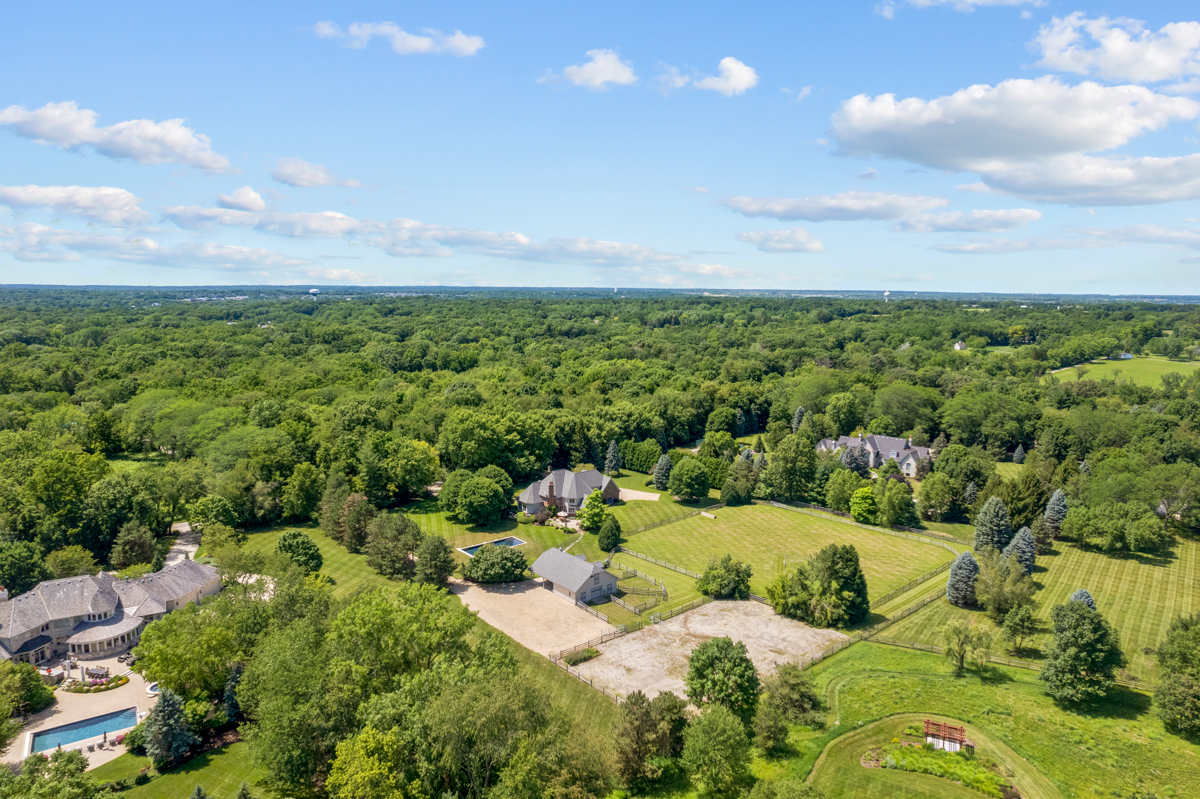 34W067 White Thorne Road