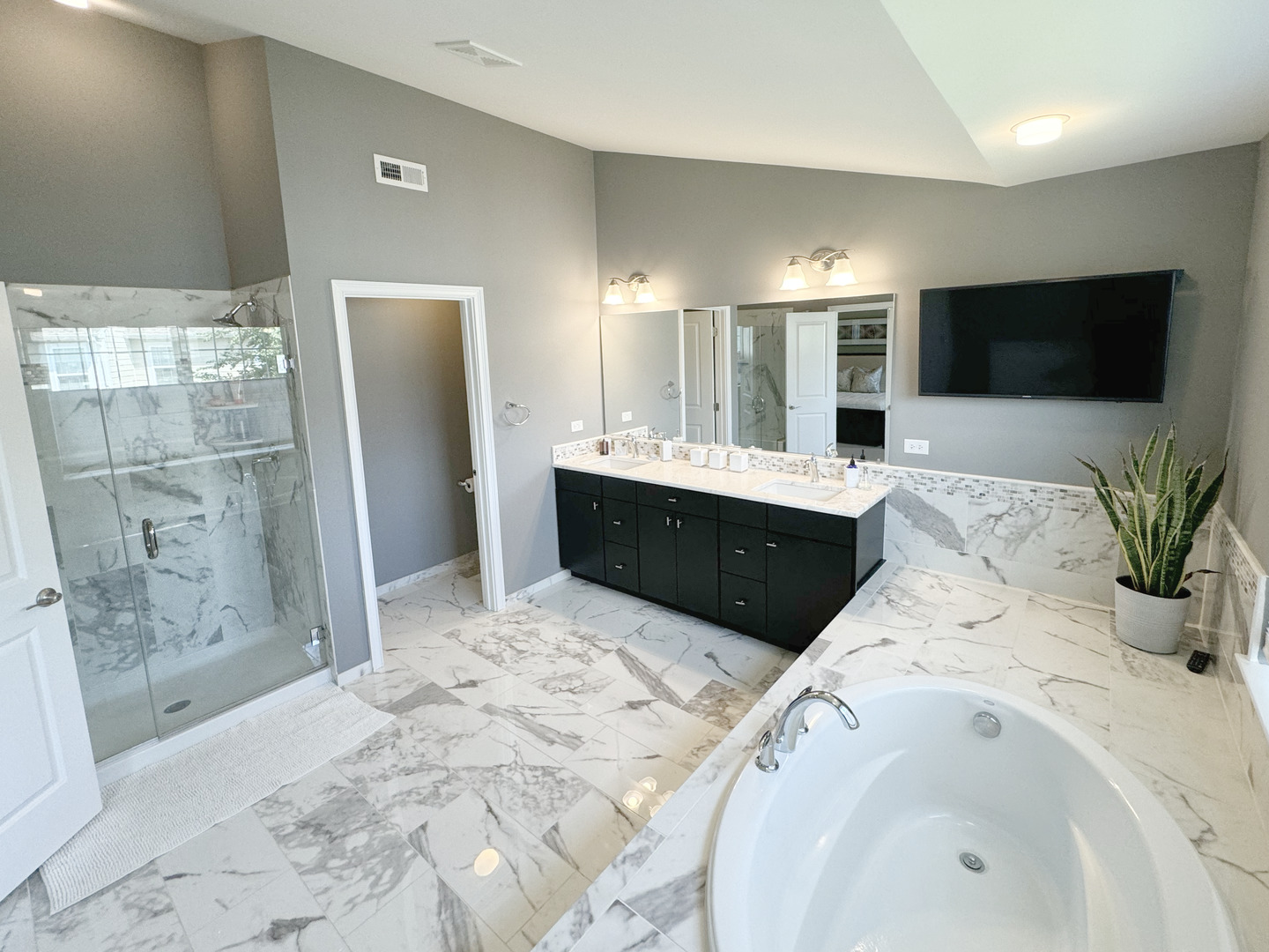 1228 Falcon Ridge Drive