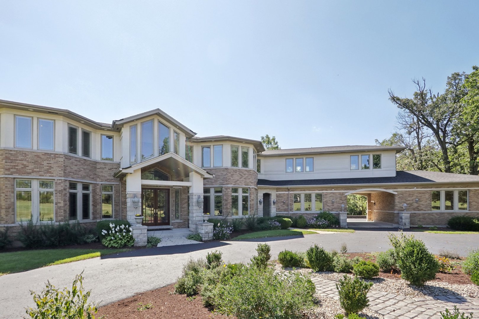 43W925 Empire Road
