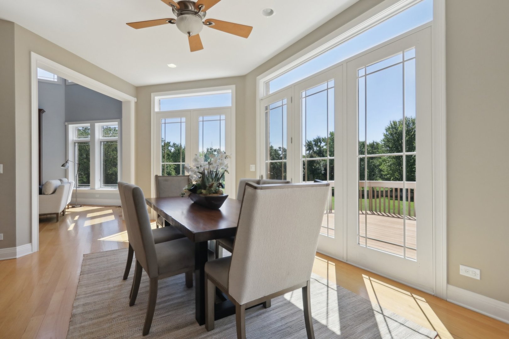 43W925 Empire Road