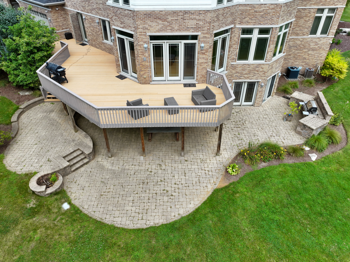 43W925 Empire Road