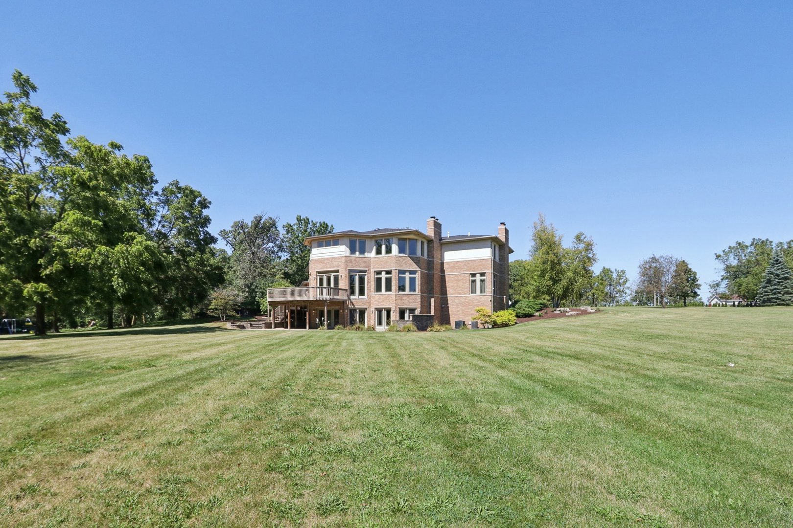 43W925 Empire Road