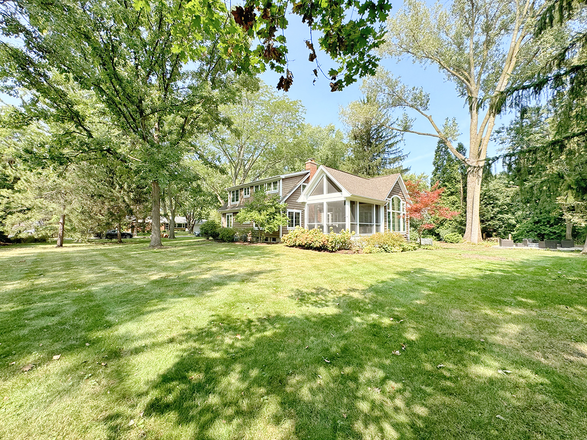 447 Hampshire Lane