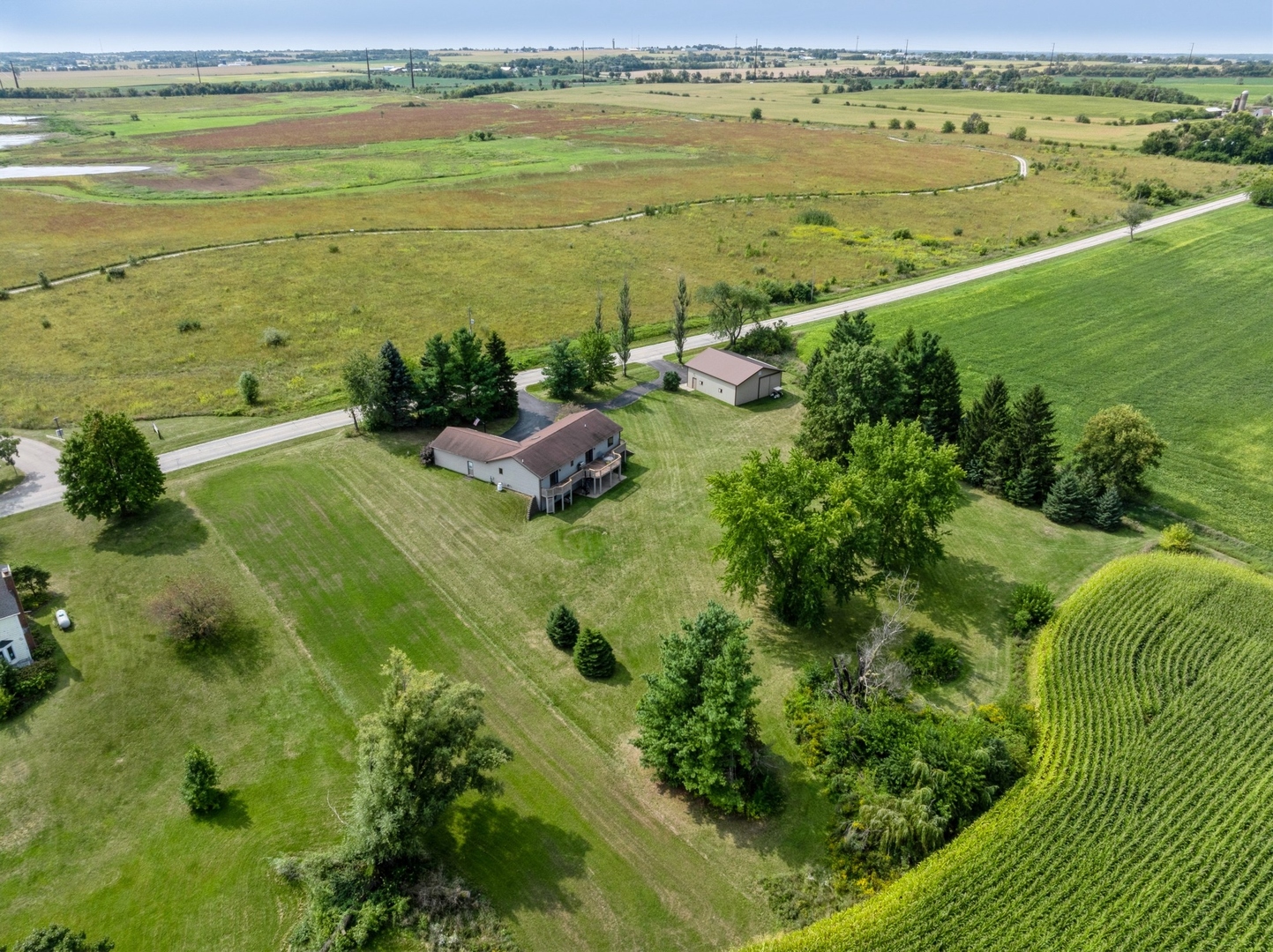 42W926 Bahr Road