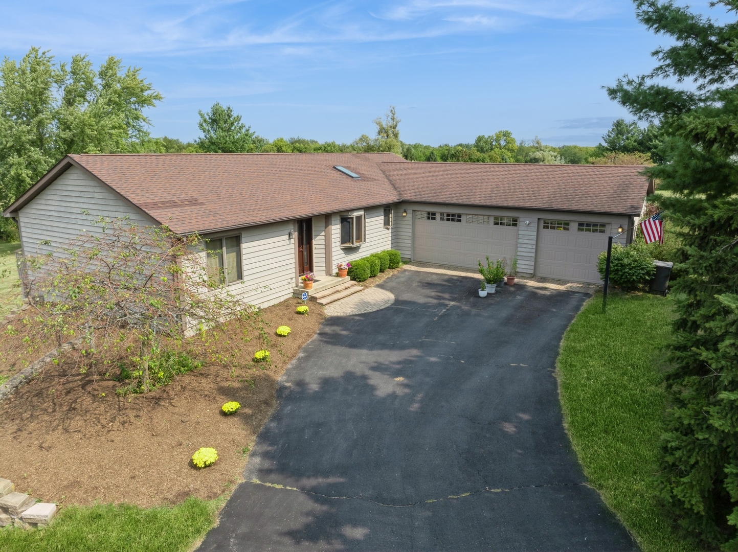 42W926 Bahr Road