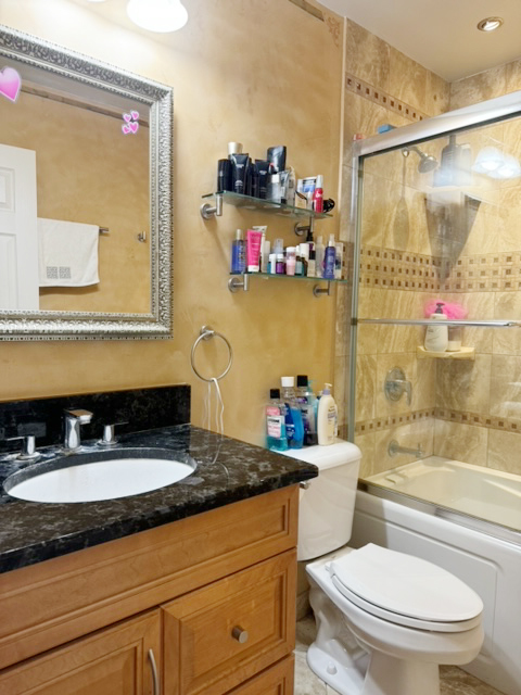 9388 Bay Colony Drive Unit: 1N