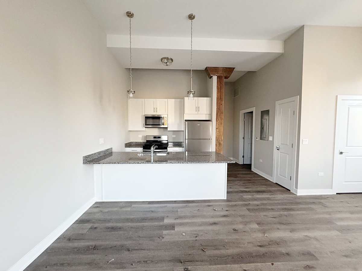 1416 Indiana Avenue Unit: 101